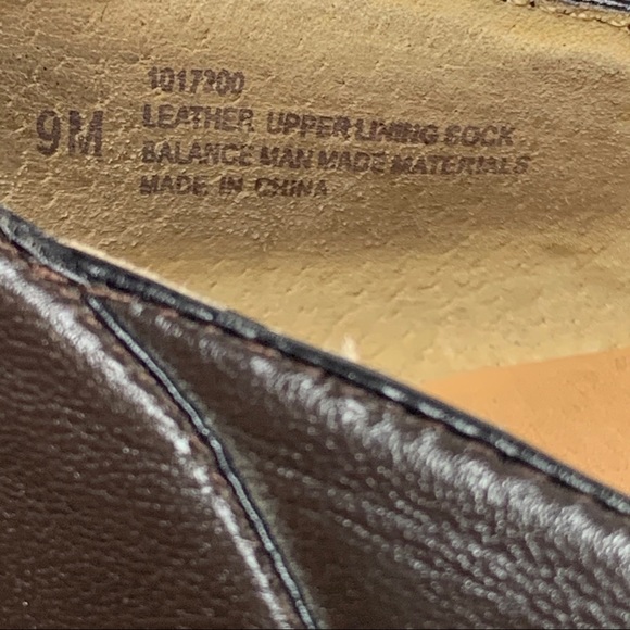 SOFFT Women’s Leather Heels - Picture 15 of 15